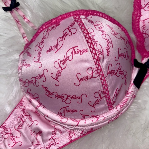 32D/S Vs Victoria’s Secret Sexy Little Things Pink Satin Bra and Ruffled skirt - Picture 5 of 12